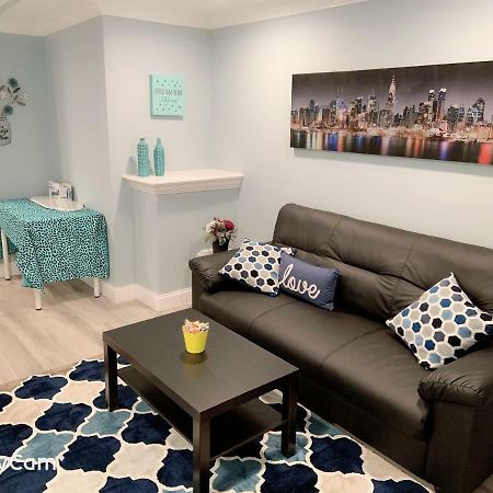 Nice Bedroom Next Fells Point بالتيمور المظهر الخارجي الصورة